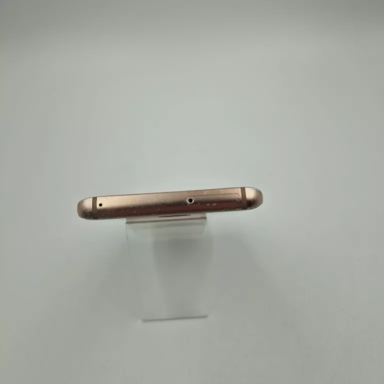 telefon-samsung-s9-zbity-64gb-4gb-ram-wbudowana-pamiec-202869-214193