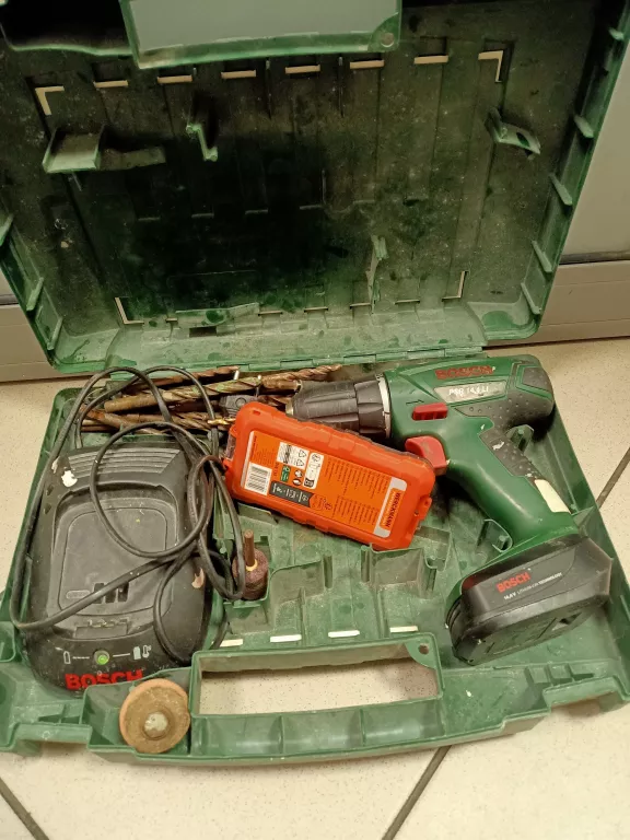 WIERTARKO-WKRĘTARKA BOSCH PSB 14,4 LI-2 W WALIZCE