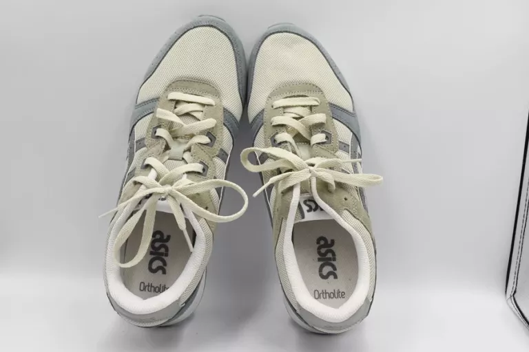 BUTY MĘSKIE ASICS LYTE CLASSIC 1201A477 43,5