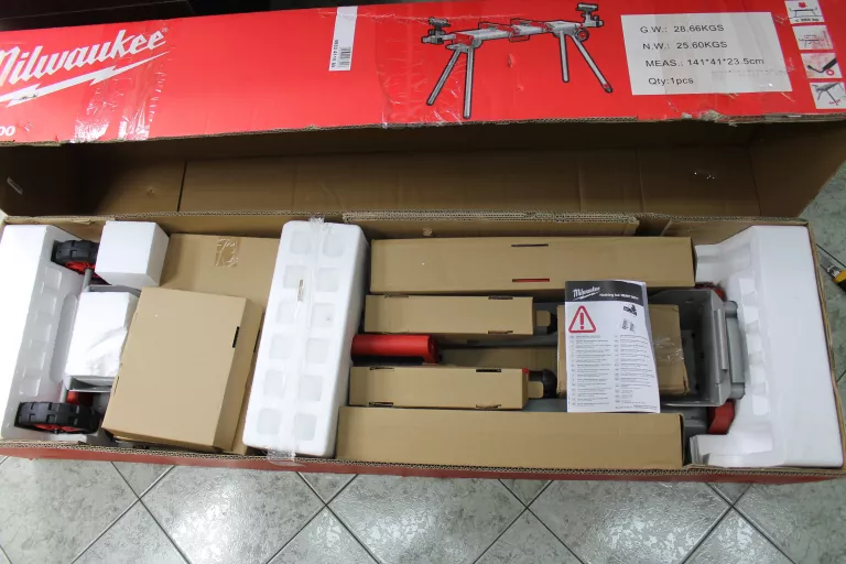 STÓŁ DO PIŁY UKOSOWEJ MILWAUKEE MSL3000 STAN FABRYCZNY