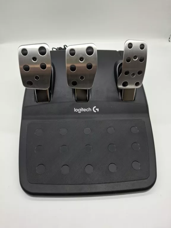 kierownica-do-ps-logitech-g29-stan-11323-2