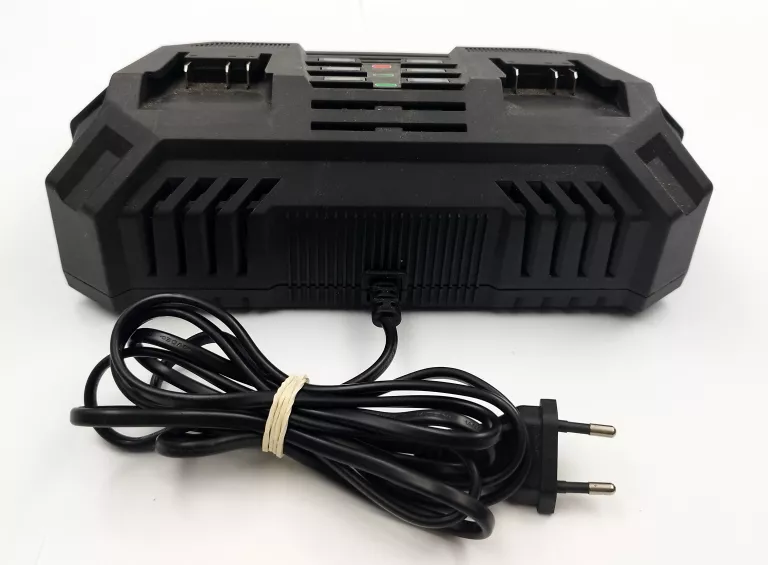 KOMPLET PARKSIDE ŁADOWARKA 20V 2X4.5A + AKUMULATOR 20V/4AH