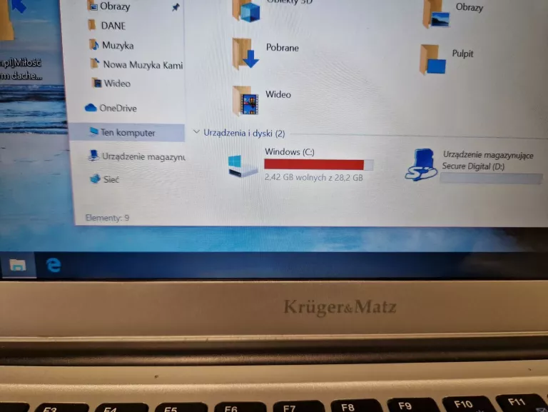 LAPTOP KRUGER MATZ EXPLORE 1402 4 GB ŁADOWARKA
