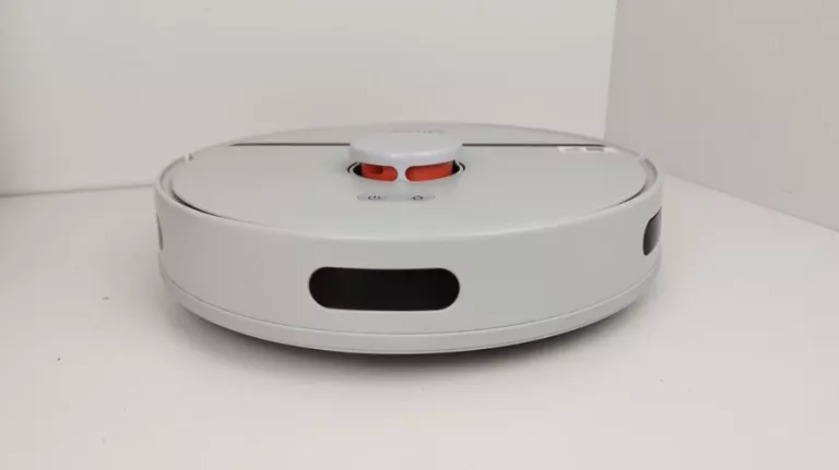 ROBOT SPRZĄTAJĄCY PHILIPS AQUA 3000 XU3110/02
