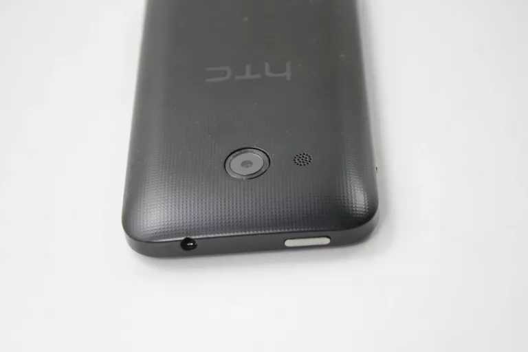 TELEFON HTC DESIRE 200