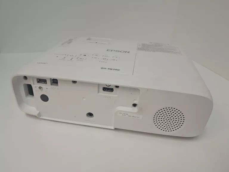 PROJEKTOR LCD EPSON EH-TW740