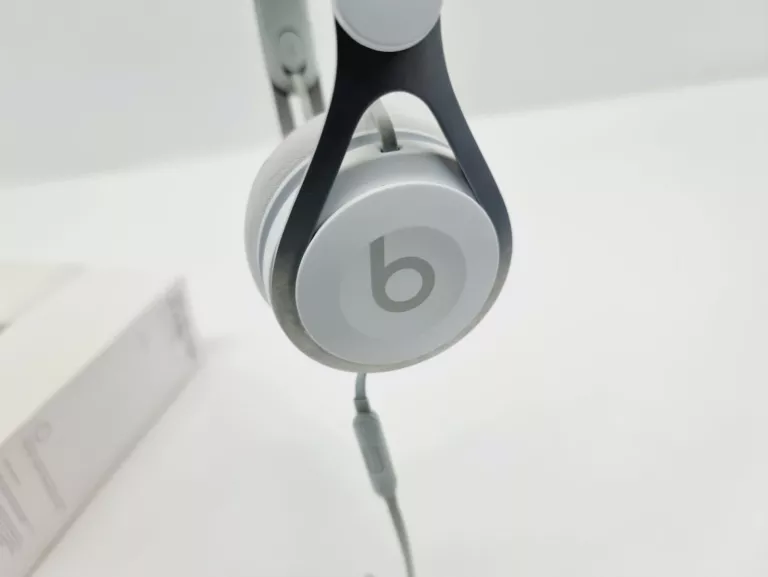 SŁUCHAWKI NAUSZNE BEATS BY DR. DRE EP ON-EAR HEADPHONES