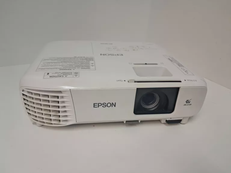 PROJEKTOR LCD EPSON EH-TW740