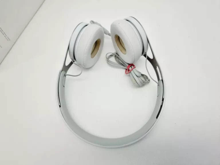 SŁUCHAWKI NAUSZNE BEATS BY DR. DRE EP ON-EAR HEADPHONES
