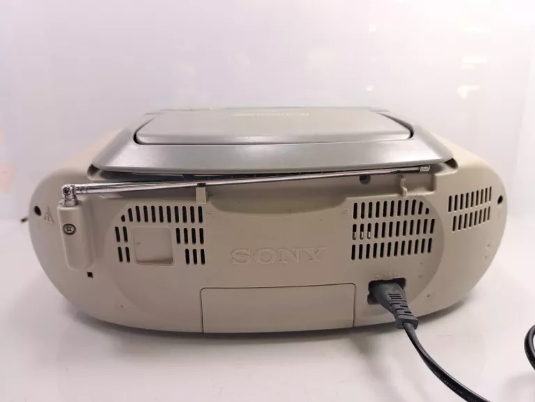 RADIO SONY CFD-S03CP PILOT ZAS