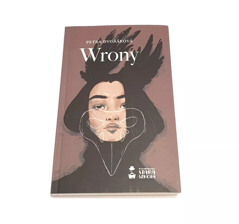 KSIĄŻKA - WRONY - PETRA DVORAKOVA