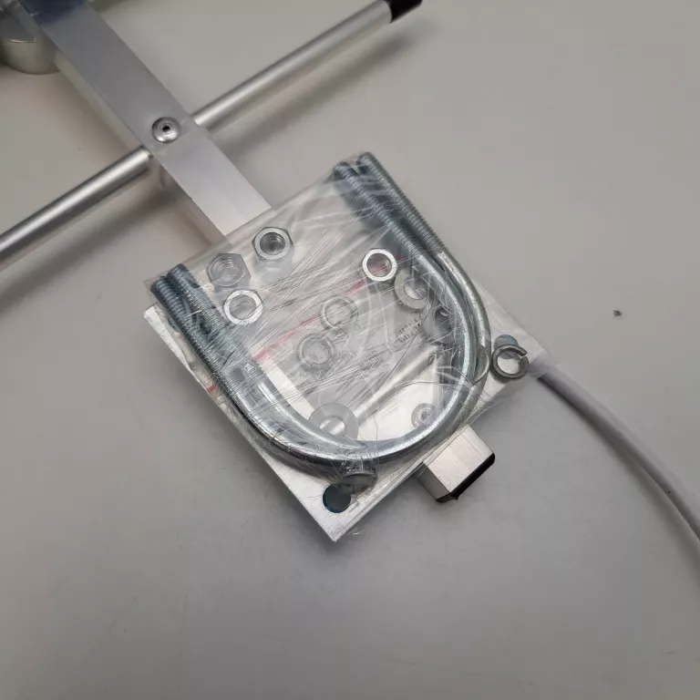 ANTENA YAGI 900MHZ GSM ZEWNĘTRZNA 8DBI ZEWNĘTRZNA ANTENA KIERUNKOWA 824-