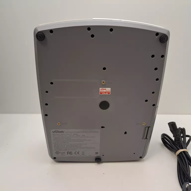 PROJEKTOR VIVITEK D757WT