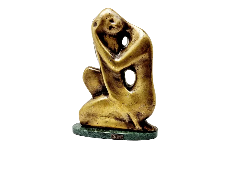 FIGURKA Z MOSIĄDZU PAN ART