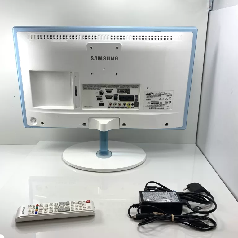 MONITOR LED SAMSUNG T24D391EW 23,6 " 1920 X 1080 PX IPS / PLS