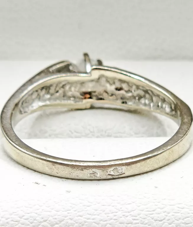 zloty-pierscionek-585-14k-235g-r13-stan-11323-2