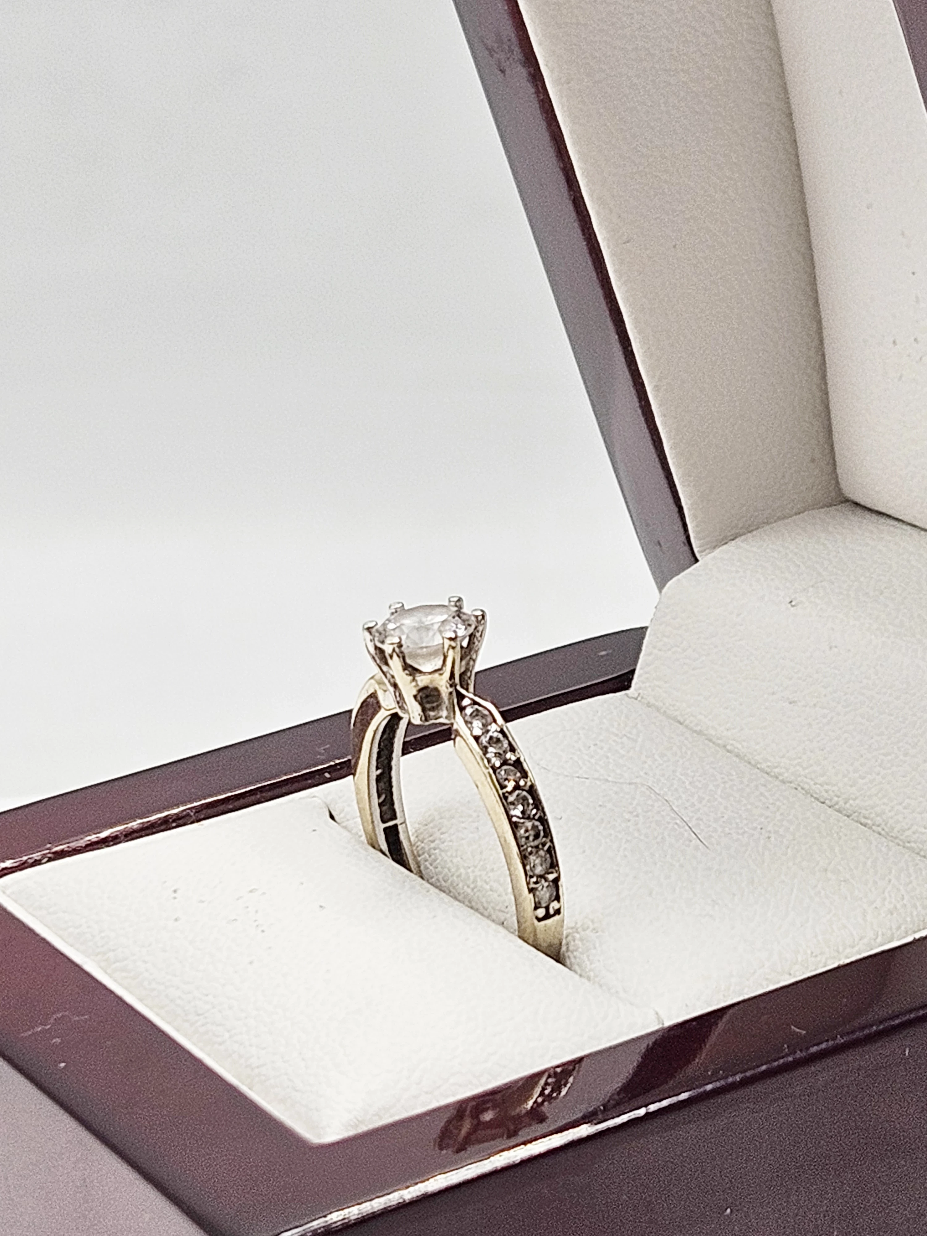 zloty-pierscionek-585-14k-224g-r12-ean-gtin-3609520668690