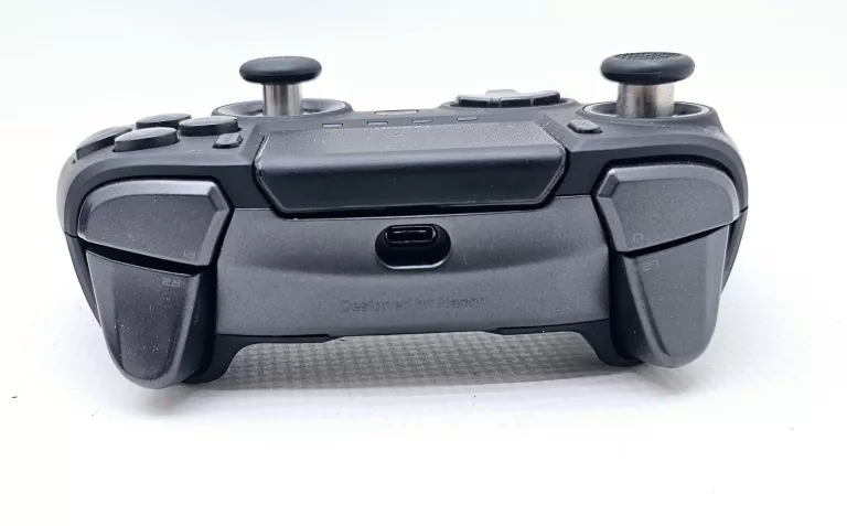 PAD DO PS4 NACON REVOLUTION UNLIMITED PRO CONTROLLER + POKROWIEC + KABLE