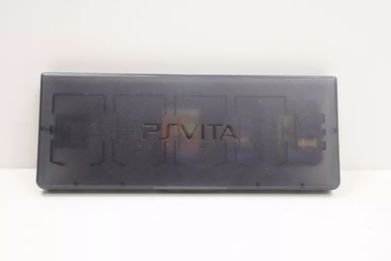 ZESTAW GIER PS VITA + KARTY PAMIĘCI