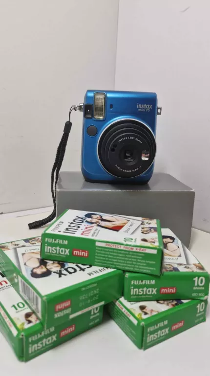 INSTAX MINI 70 FUJIFILM + 50SZT. WKŁADÓW