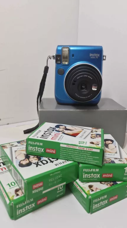 INSTAX MINI 70 FUJIFILM + 50SZT. WKŁADÓW