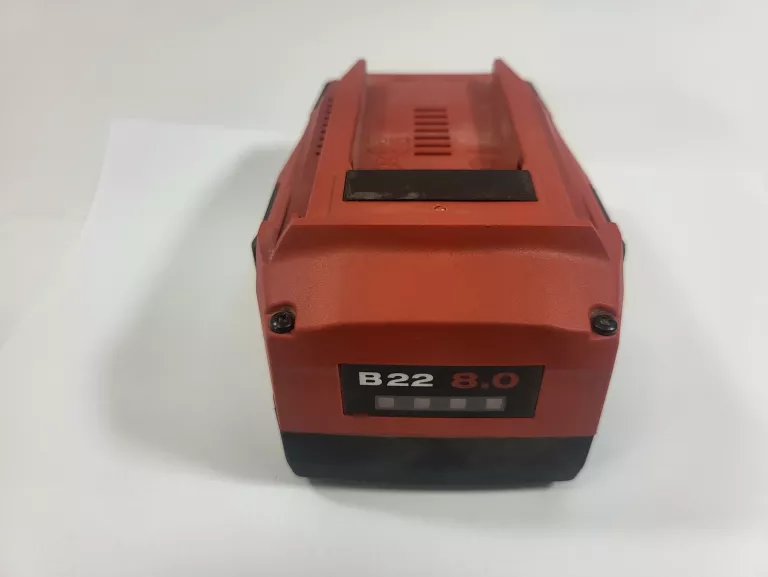 AKUMULATOR HILTI 8AH - B22/8,0AH ROK 2024 STAN BDB