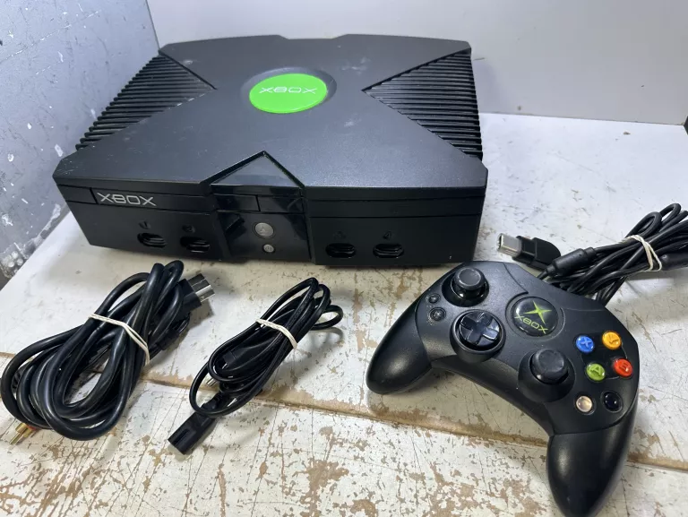 KONSOLA XBOX 1-GEN + PAD + OKABLOWANIE