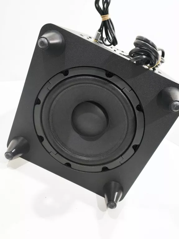 AKTYWNY SUBWOOFER HARMAN KARDON HKTS 160SUB/230