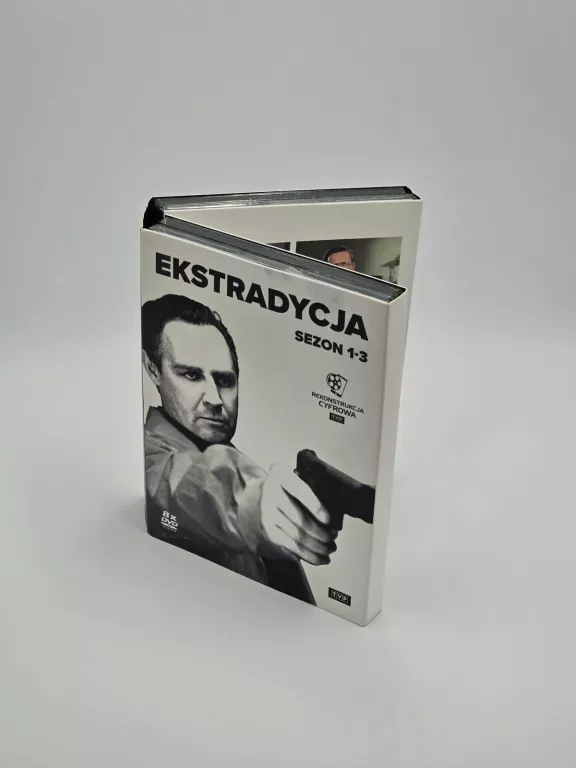 EKSTRADYCJA KOLEKCJA BOX 8 DVD [SEZONY 1-3
