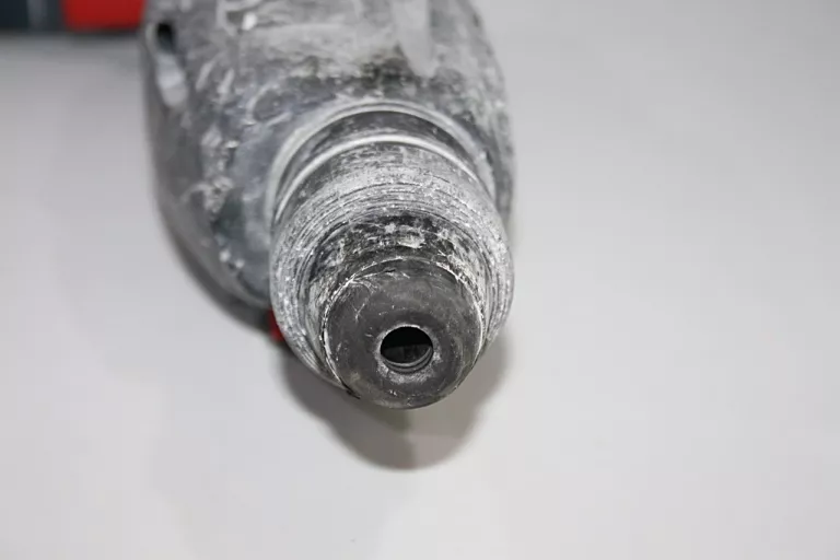 MŁOTOWIERTARKA BOSCH PROFESSIONAL GBH 240