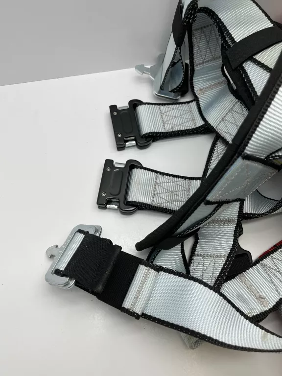 PROFESJONALNA UPRZĄŻ OCHRONNA ELASTICO PRO, WÜRTH ŚLICZNA