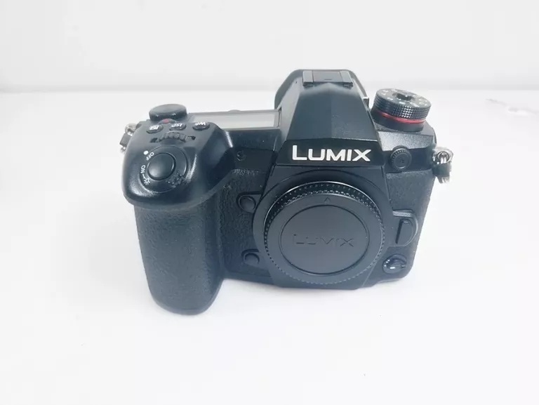 PANASONIC LUMIX DC-G9M + 12-60/3.5-5.6 G VARIO OIS,