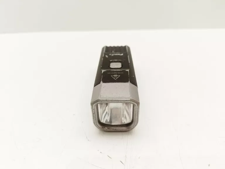 LATARKA FENIX BC25R 600 LUMENS LAMPKA ROWEROWA
