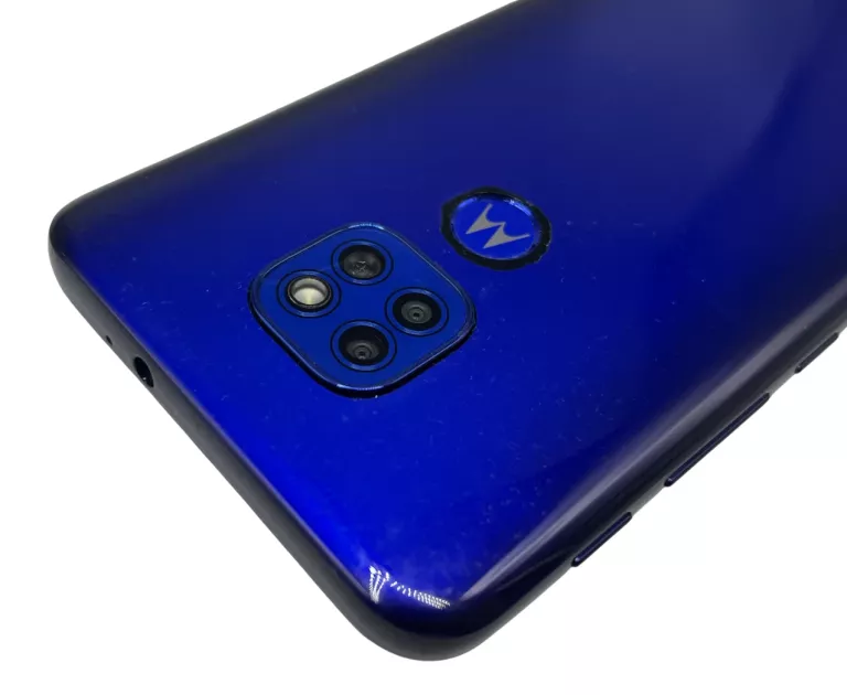 SMARTFON MOTOROLA MOTO G9 PLAY 4 GB / 64 GB 4G (LTE) NIEBIESKI