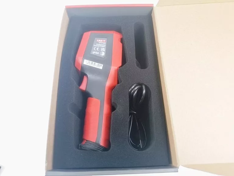KAMERA TERMOWIZYJNA UNI-T UTI712S