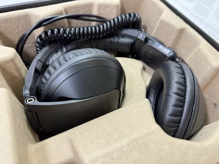 SŁUCHAWKI NAUSZNE RELOOP RHP 20 KNIGHT