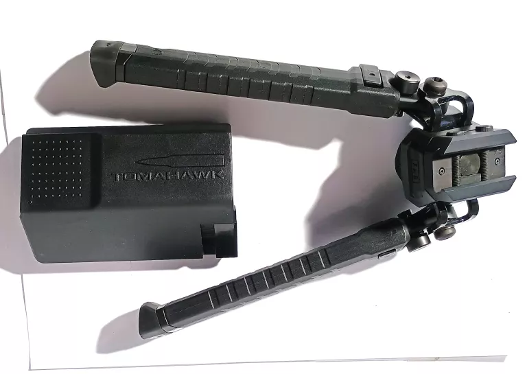 KARABIN SPRĘŻYNOWY ICS TOMAHAWK BLACK + DWÓJNÓG + MAGAZYNEK