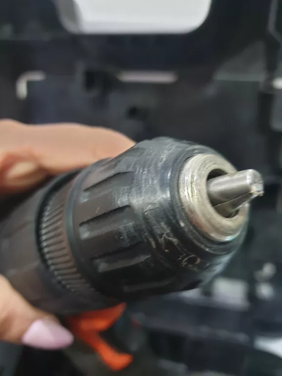BLACK DECKER BDCHD18 WIERTARKO-WKRĘTARKA 18V 2 X AKUMULATOR
