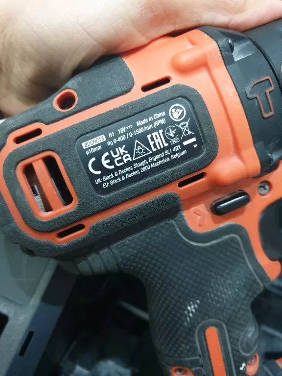 BLACK DECKER BDCHD18 WIERTARKO-WKRĘTARKA 18V 2 X AKUMULATOR