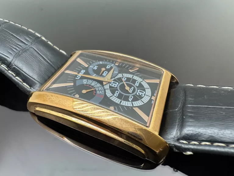 ZEGAREK LORUS VD68-X001