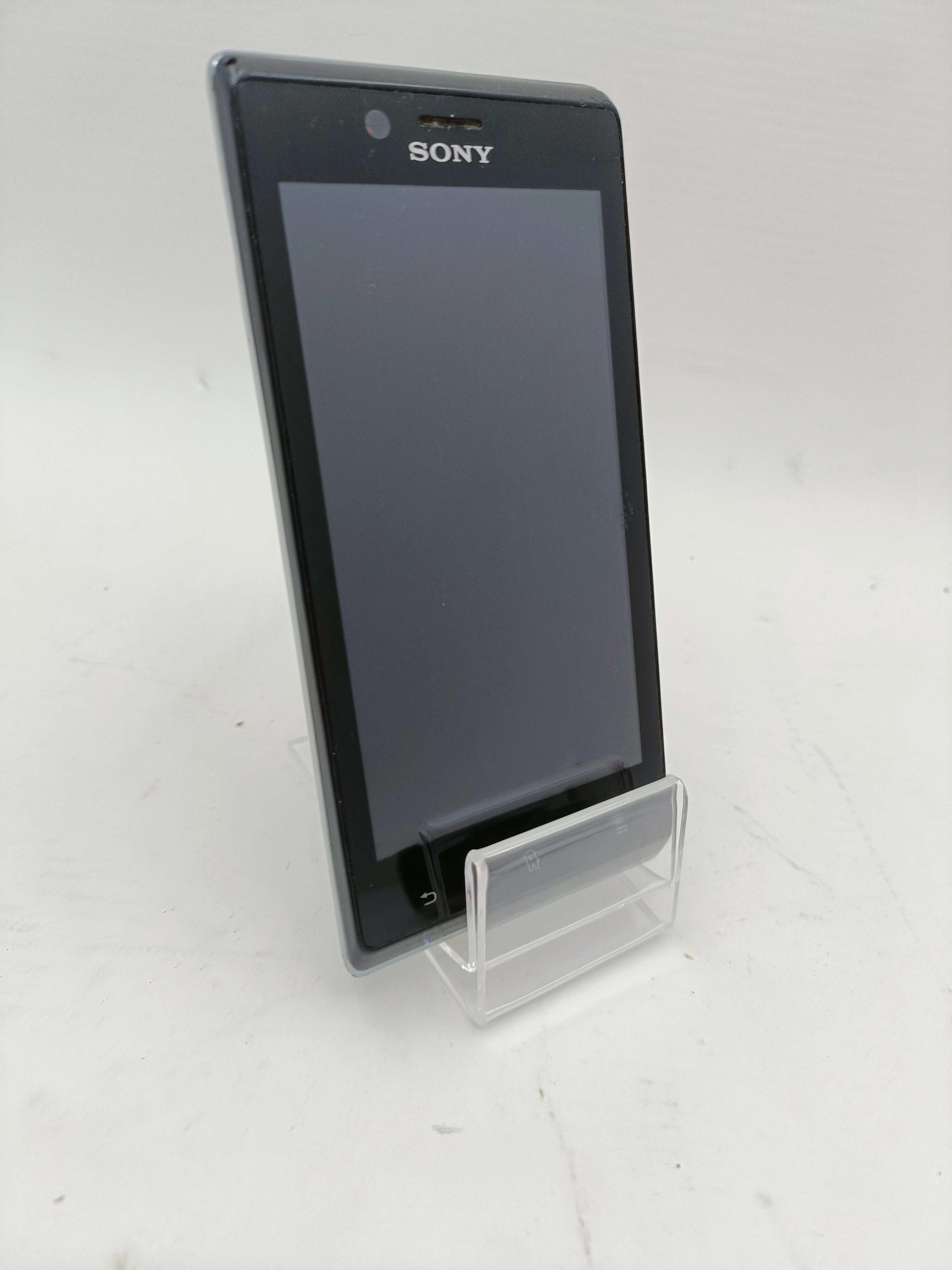 telefon-sony-st26i-lad-nie-czyta-sim-stan-11323-1223453