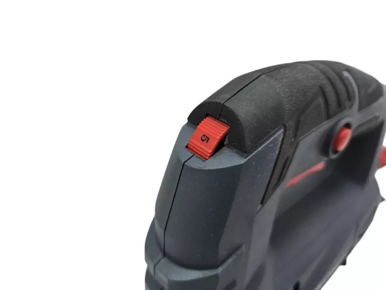 WYRZYNARKA GRAPHITE 58G077 800W