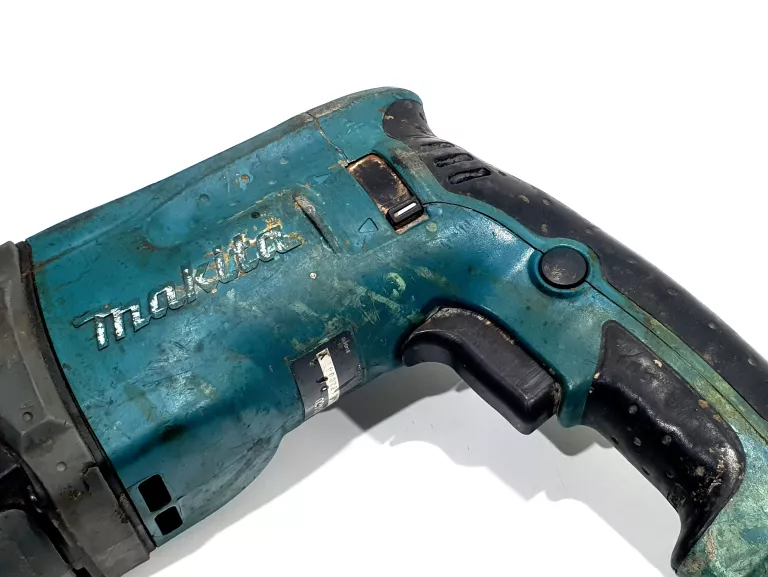 MŁOTOWIERTARKA MAKITA HR2460