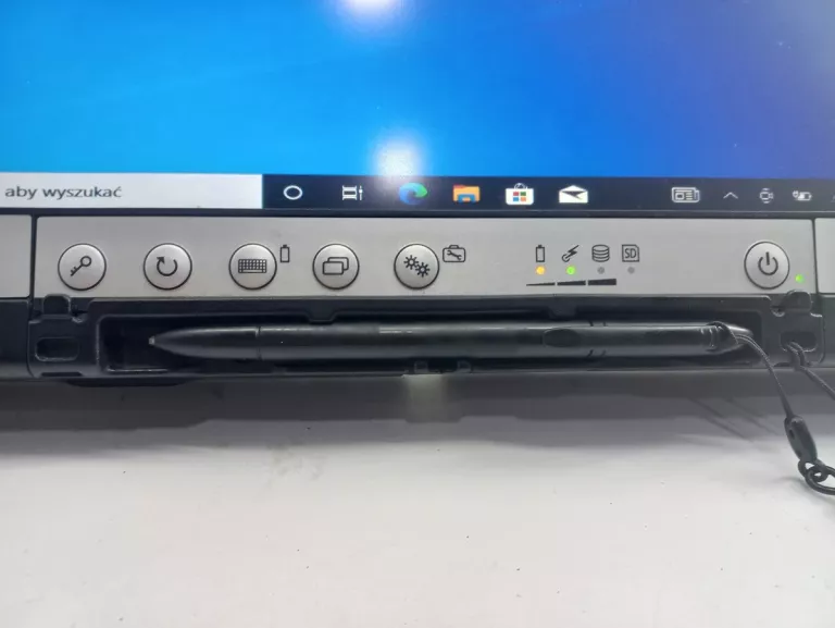 KOMPUTER PANASONIC CF-D1 + ŁADOWARKA