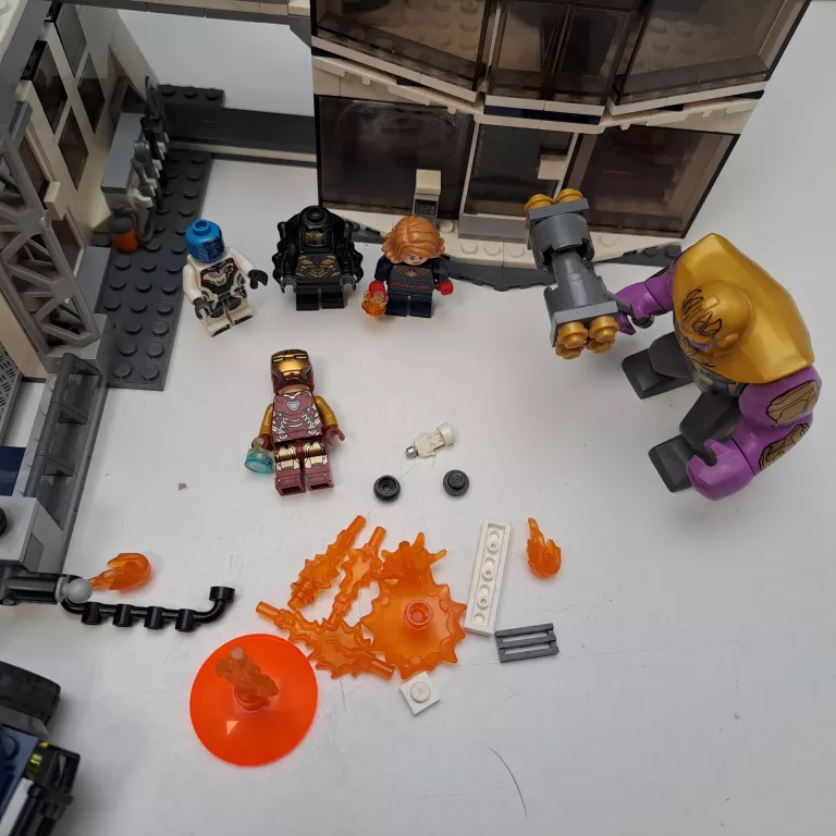 LEGO SUPER HEROES 76131 BITWA AVENGERSÓW