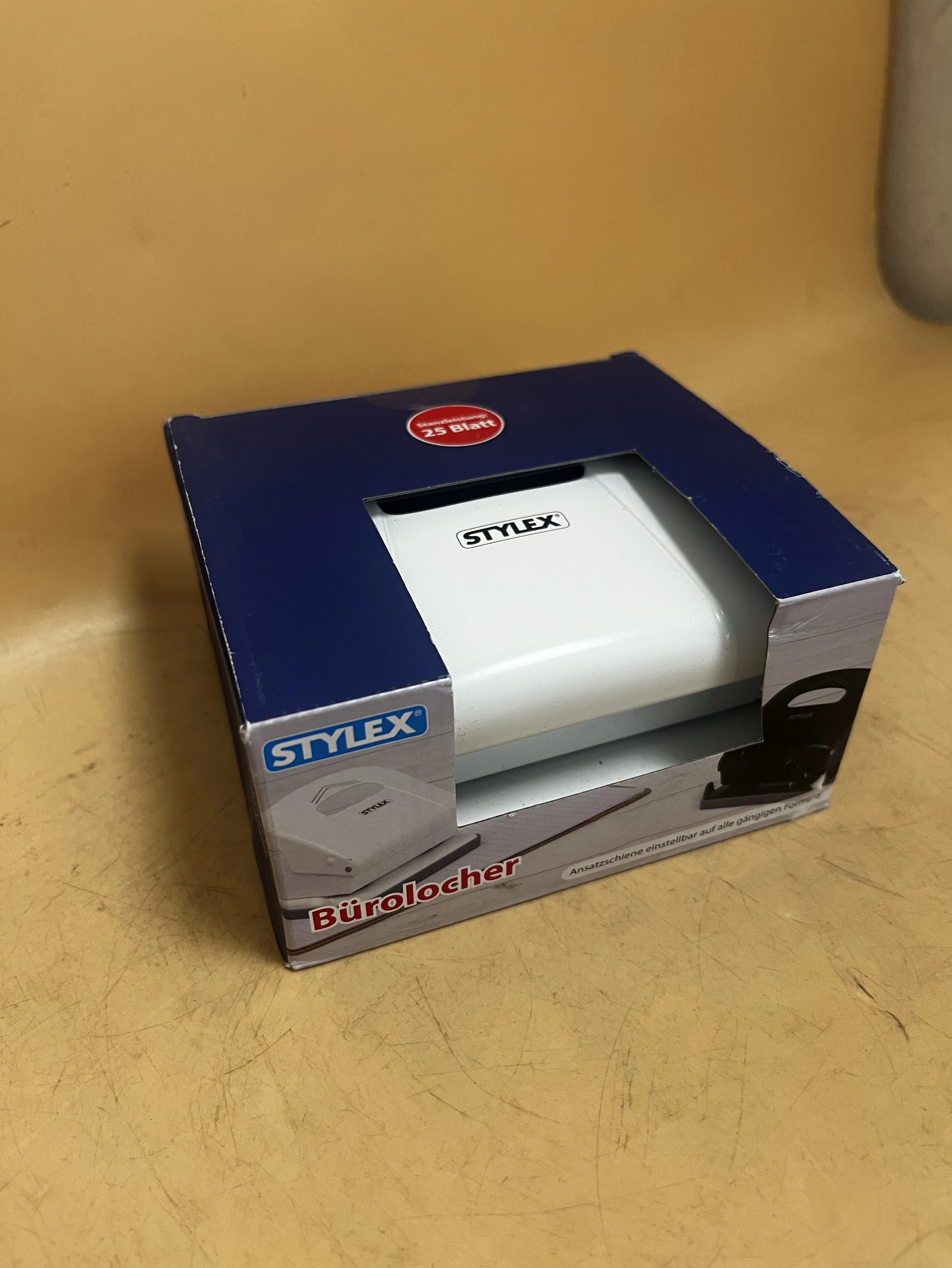 dziurkacz-biurkowy-stylex-bialy-jozefczaka-4-bytom