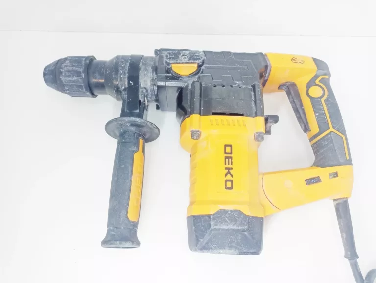 mlot-udarowy-deko-dkrh32t15-energia-udaru-600