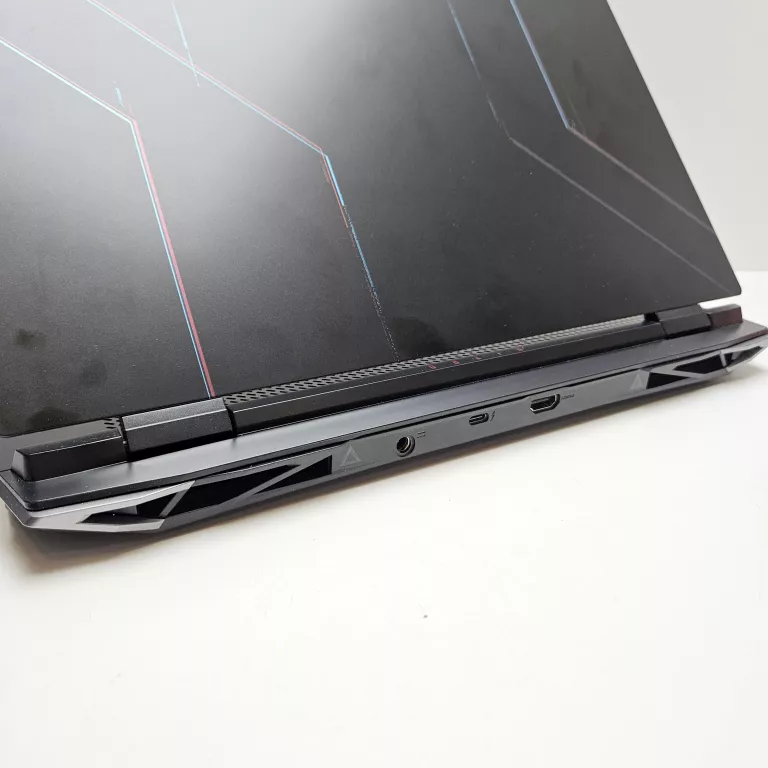 LAPTOP ACER NITRO 5 16/512GB/I5 12GEN