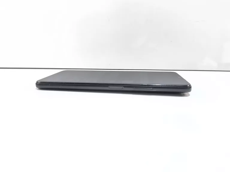 SMARTFON HUAWEI NOVA Y70 4 GB / 128 GB 4G (LTE) CZARNY