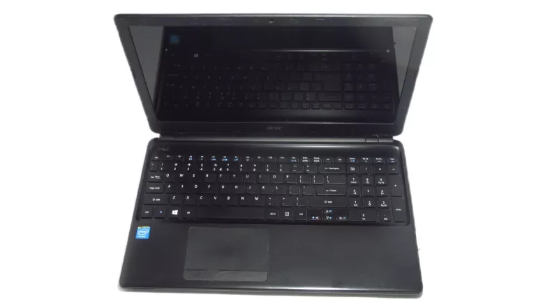 LAPTOP ACER ASPIRE E1 4GB 500GB WINDOWS 8